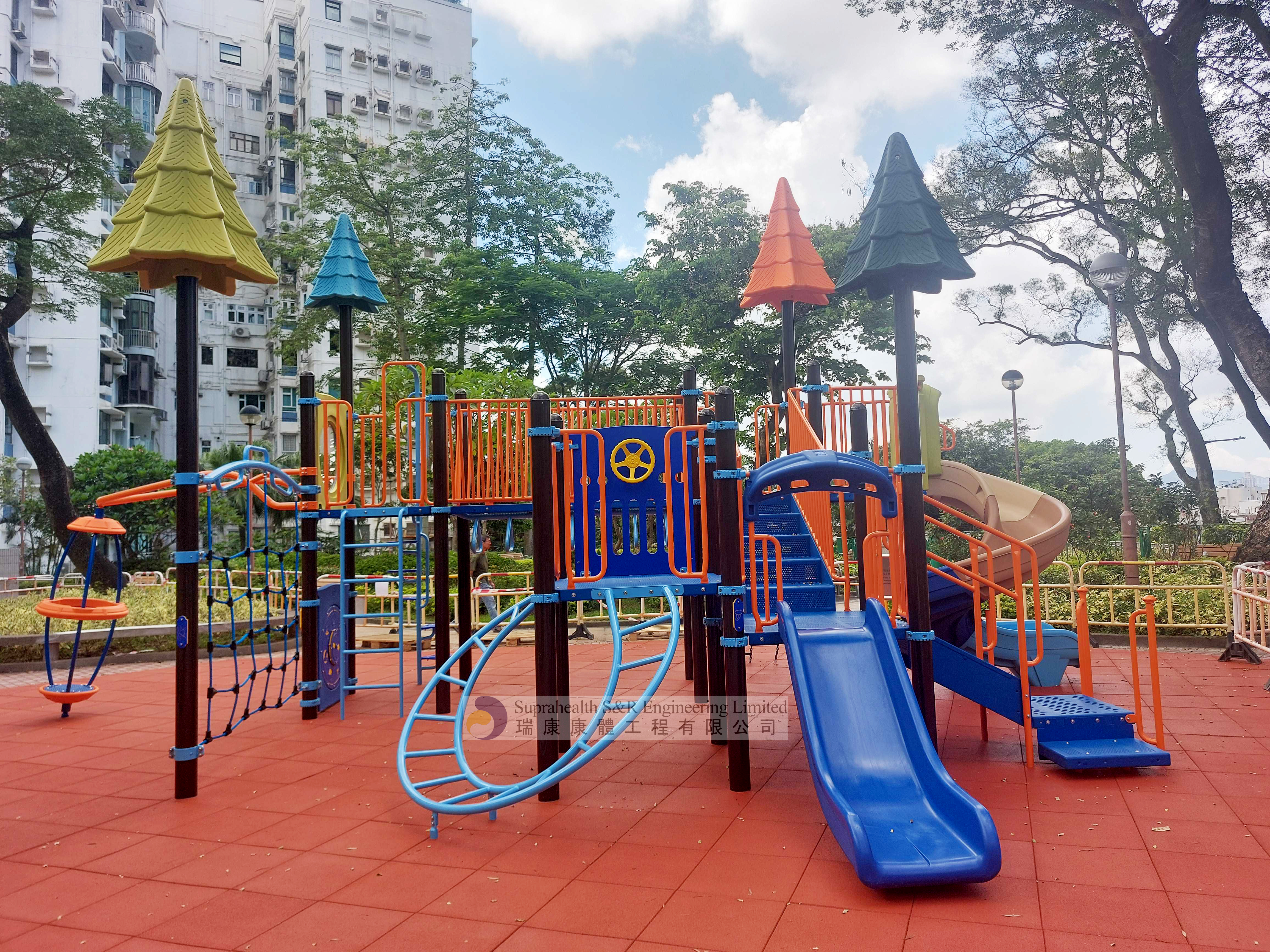 Lung Cheung Road Playground_0