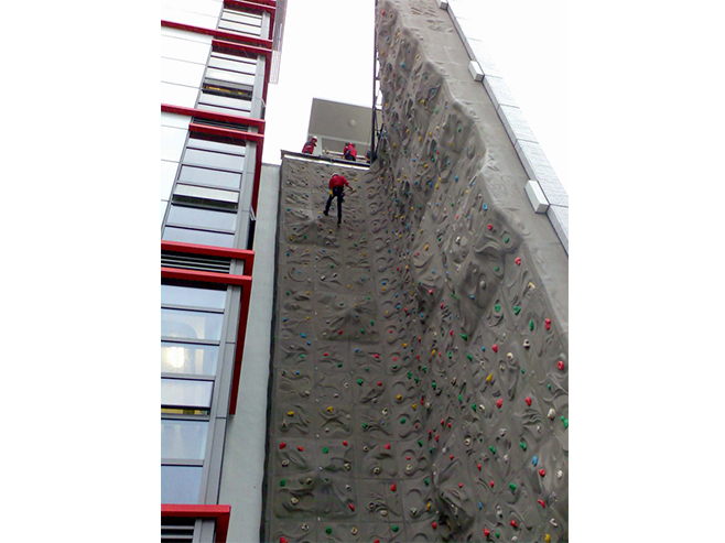 Rock climbing walls_1